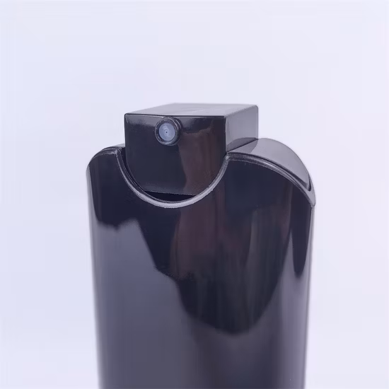 30 ml 38 ml 50 ml réutilisable voyage carré Pet bouteille en plastique parfum alcool désinfectant pour les mains poche carte de crédit vaporisateur bouteille